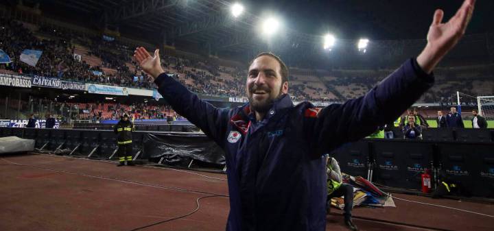 Hot shot Higuaín closing in on 66-year-old Serie A record
