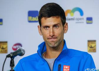 Djokovic issues apology over prize money remarks