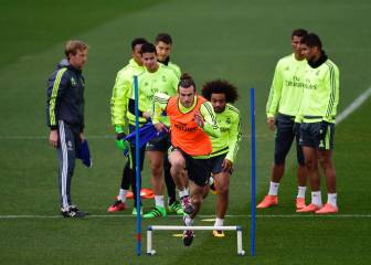 Real Madrid fans vote for their starting XI for El Clásico