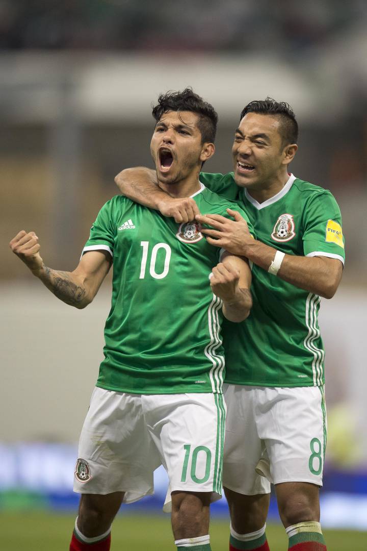 Mexico secure spot in qualifiers with 2-0 defeat of Canada