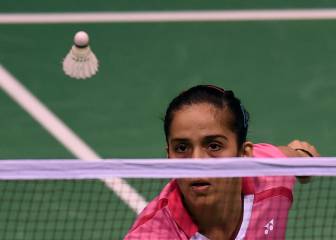India’s Nehwal storms into semis on home turf