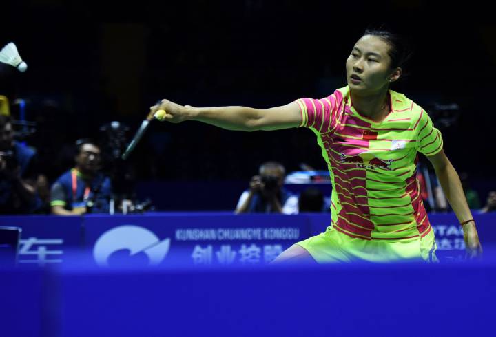 China rolls through Spain to reach the Uber Cup quarter-finals