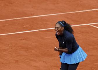 Serena overcomes Bertens to keep Steffi Graf in sight