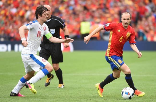 iniesta boots