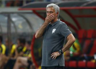 Mou relaxed despite seeing United drubbed by Dortmund