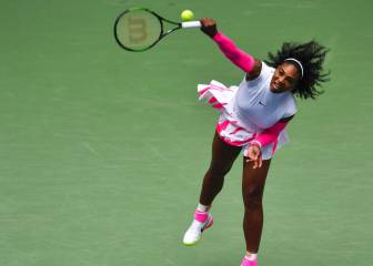 Serena advances and overtakes Navratilova’s record