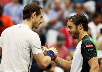Andy Murray and Wawrinka survive scares to reach last 16