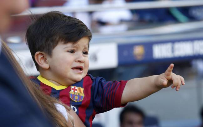 Barcelona | Messi's son, Thiago, signs up for FC Barcelona School - AS.com