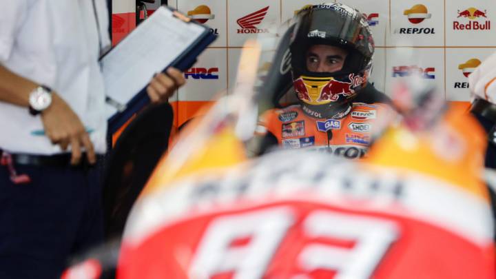 Márquez forgets tummy troubles to log best practice time