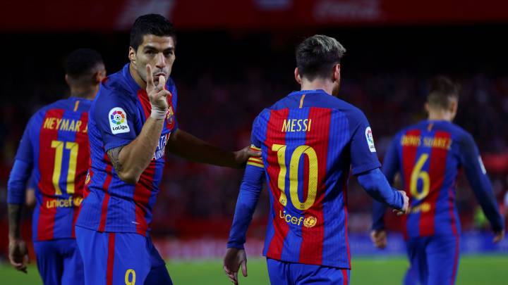 Barcelona's Luis Suarez celebrates after scoring against Sevilla