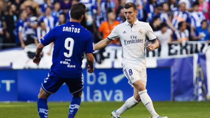 How long is Real Madrid's Toni Kroos out for and what games will he miss?