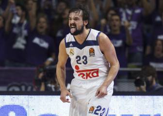 Barcelona take on Real Madrid in basketball El Clasico