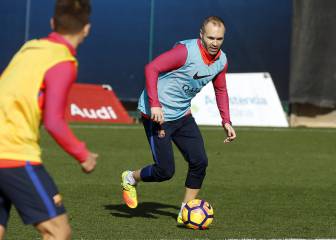 Iniesta set for El Clásico return