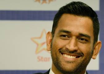 India's MS Dhoni says split captaincy doesn't work