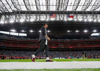 Roof to be closed for the Super Bowl as thunderstorms loom