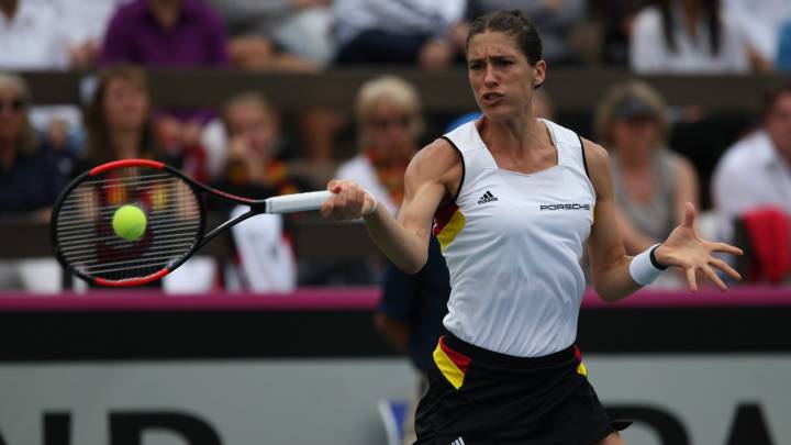 Petkovic deeply embarrassed by national anthem cock-up