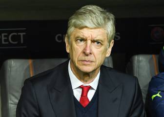 Wenger: 'We collapsed, no excuses'