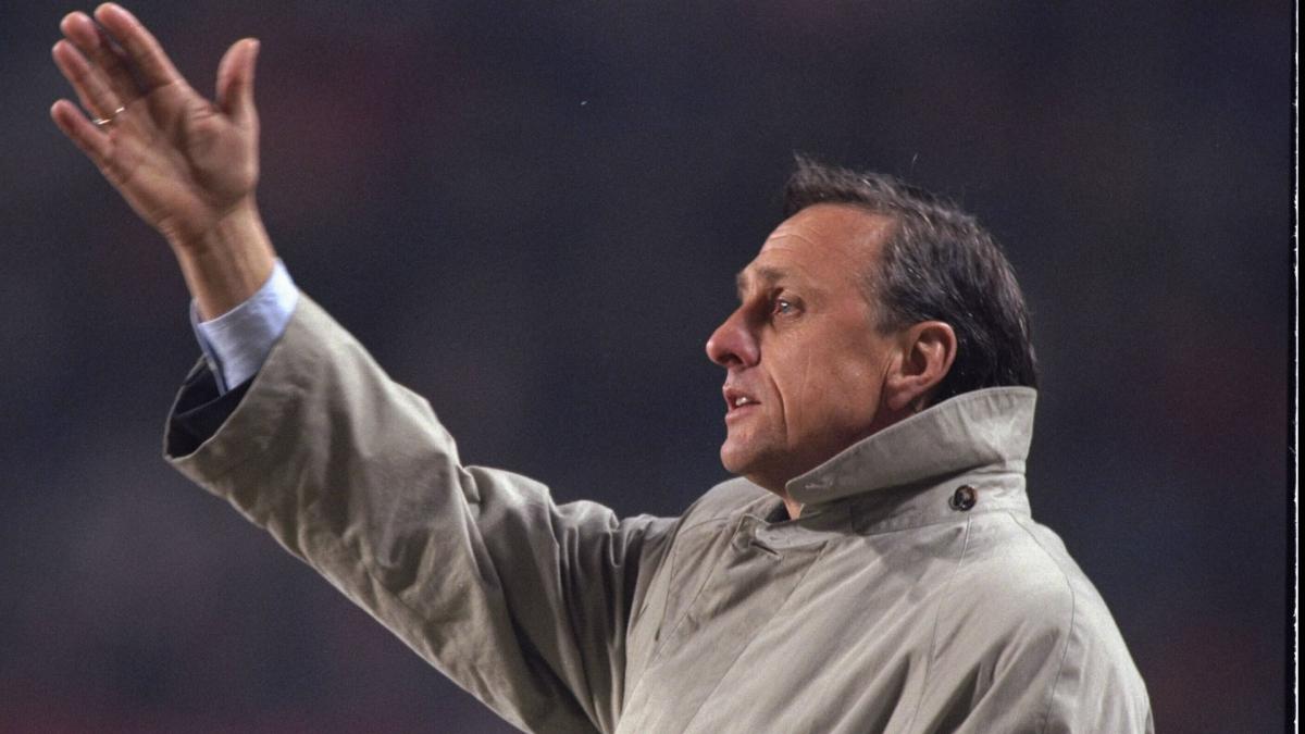 Laporta: Next Barcelona coach must follow Cruyff's philosophy