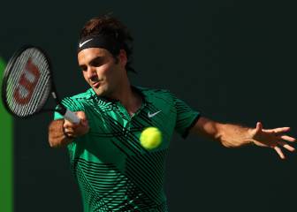 Federer, Nadal remain on course for Miami final meeting