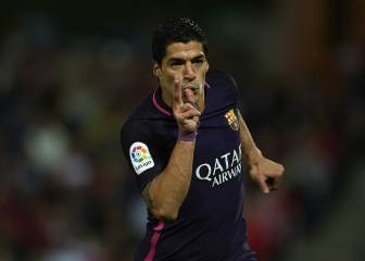 Barcelona keep the pressure on at the top with win in Granada