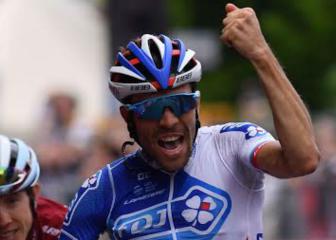 Pinot takes penultimate stage but Dumoulin seen as Giro favourite