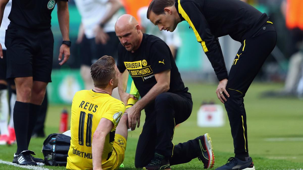Reus: Dortmund confirm knee ligament damage