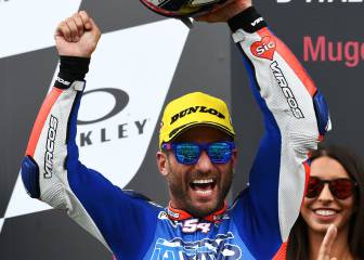 Mattia Pasini romps home to win Italian Grand Prix