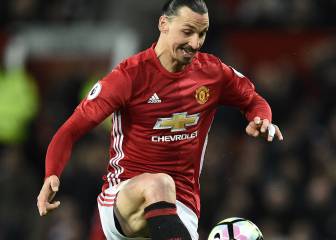 Ibrahimovic not given new deal by Manchester United