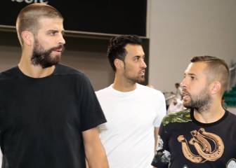 Gerard Pique, Jordi Alba and Sergio Busquets 'on tour' in Qatar