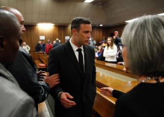 Pistorius taken to hospital after suffering chest pains
