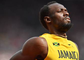 Bolt feeds off energy to take Jamaica into relay final