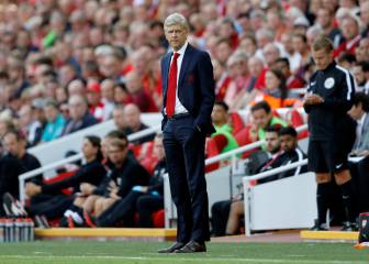 Wenger admits he nearly left Arsenal for 