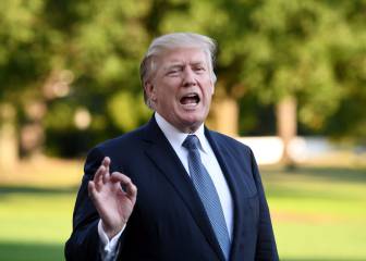 Trump steps up war of words with NFL over anthem protests