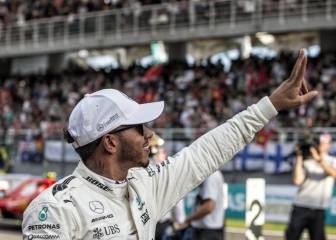 Malaysian GP qualifying: Hamilton turns tables on Vettel