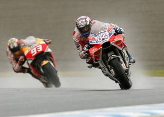 Dovizioso stuns Márquez to clinich Japanese GP