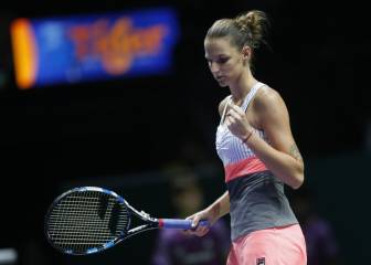 Karolina Pliskova downs Venus Williams in WTA Finals opener