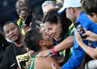 Van Niekerk suffers serious injury in celebrity rugby match