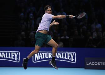 Federer not keen on Nadal's idea of clay court ATP Finals