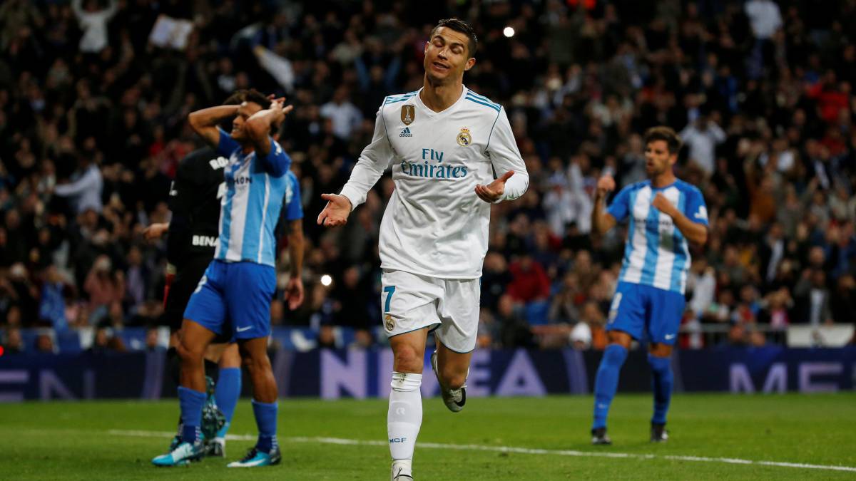 Real Madrid 3 Malaga 2 Goals Action Report As Com