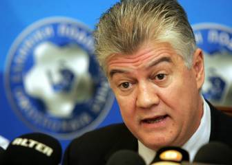 Ex-Greek FA chief accused of paying fire relief funds to Euro 2004 coach