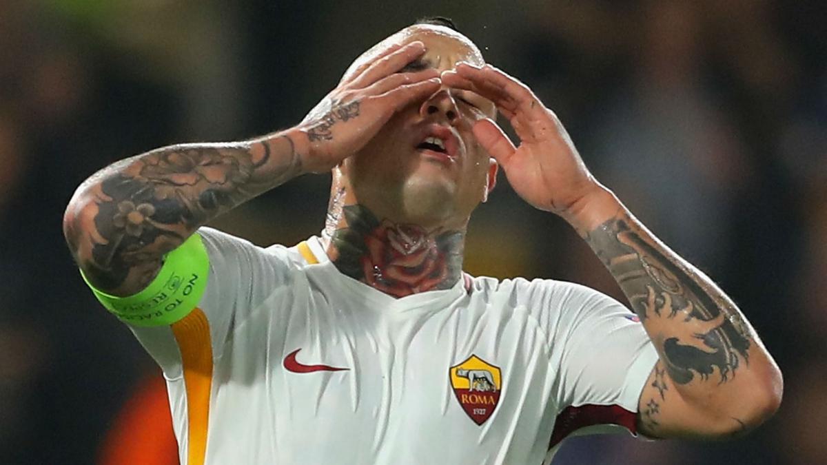Roma's Nainggolan dropped after Instagram antics