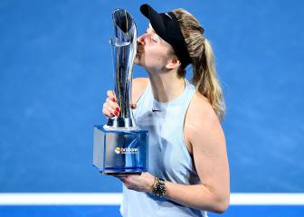 Super Svitolina sends out Australian Open warning