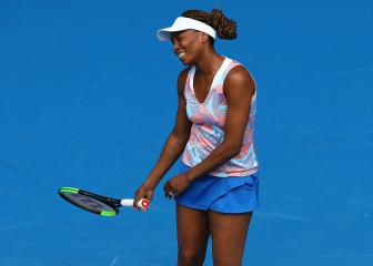 Former finalist Venus ousted by on-fire Bencic in Melbourne