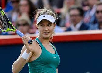 Bouchard agrees to another date with fan at Super Bowl LII