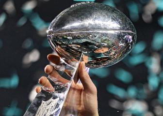 Eagles fans pack parade route to celebrate Super Bowl win