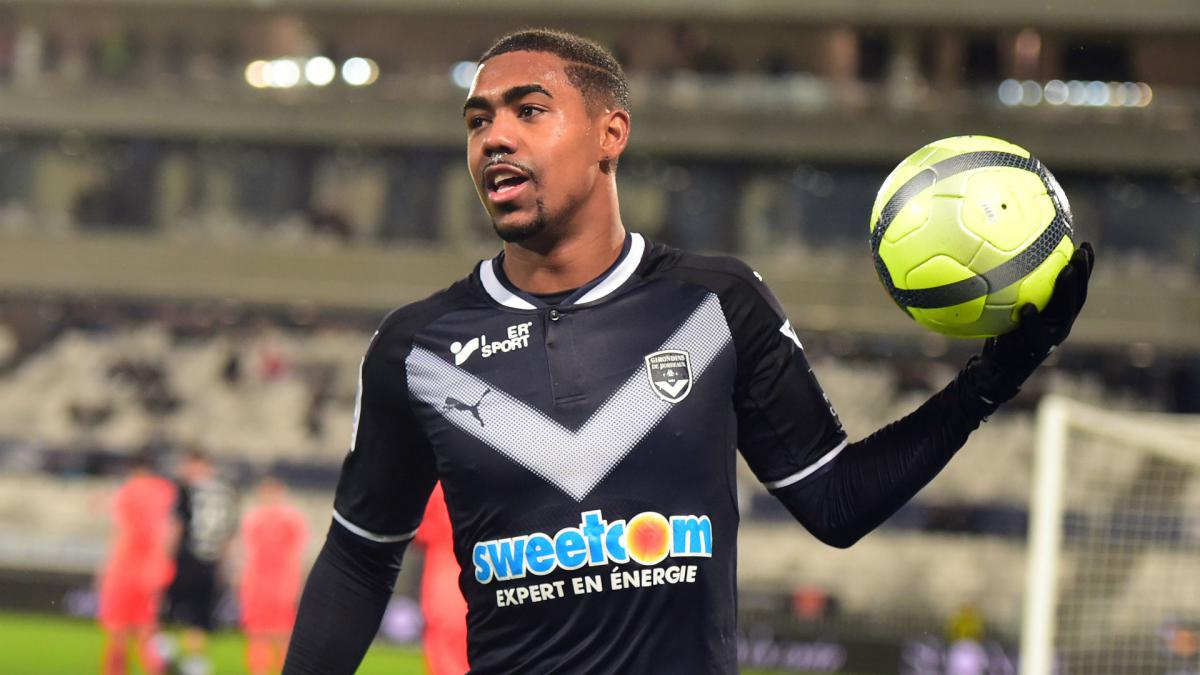Bordeaux have promised me a move, says Malcom