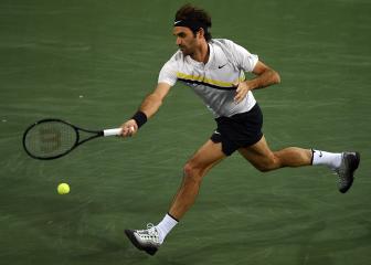 Federer powers past Chung and into Indian Wells semis