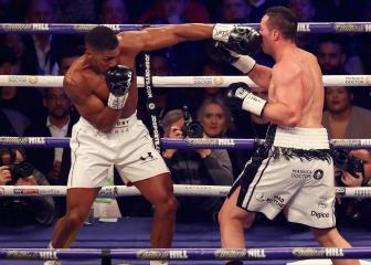 Joshua-Wilder talks could start next week, says Barry Hearn