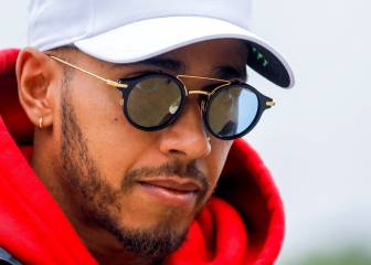 Hamilton moves to settle Verstappen dispute