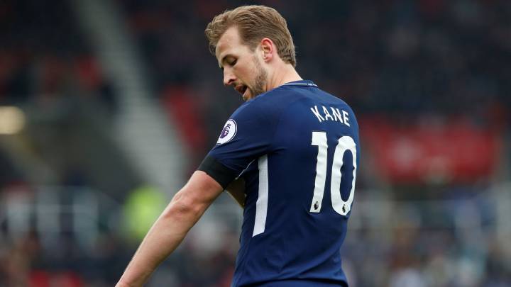 Pochettino says Kane will learn from goal-gate controversy amid criticism